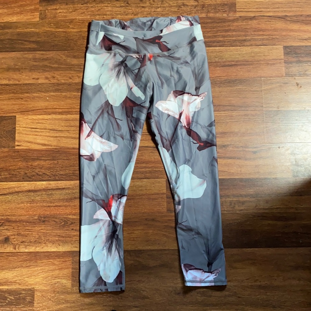 Fabletics floral gray leggings